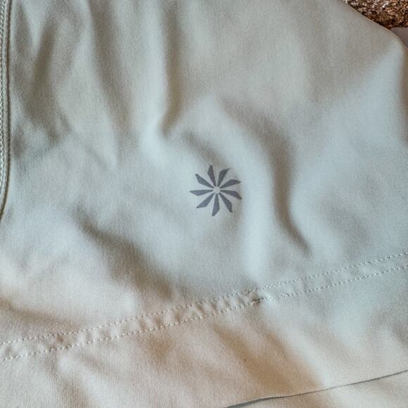 Athleta, Ultimate Muscle Tank w/ Sheer Back, Pale Lime Green, Women's Large - Picture 5 of 8